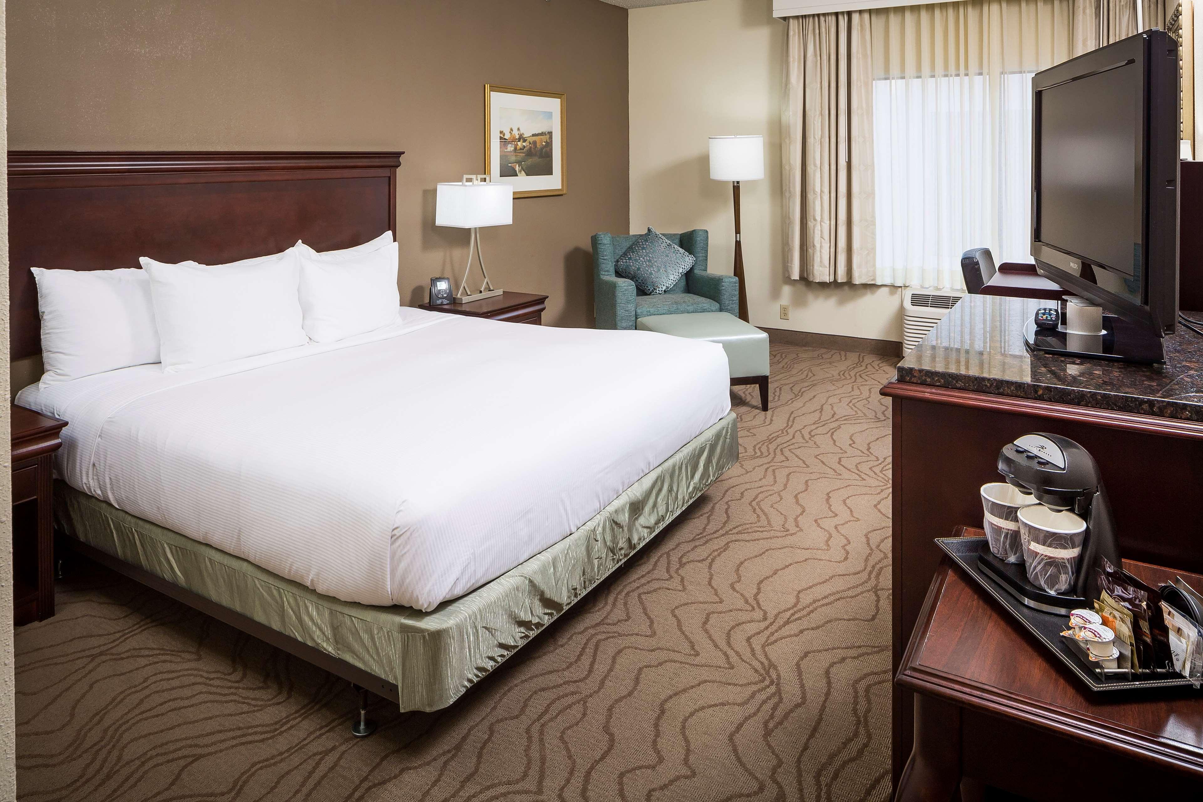 Doubletree By Hilton Boston-Milford Hotel Eksteriør billede