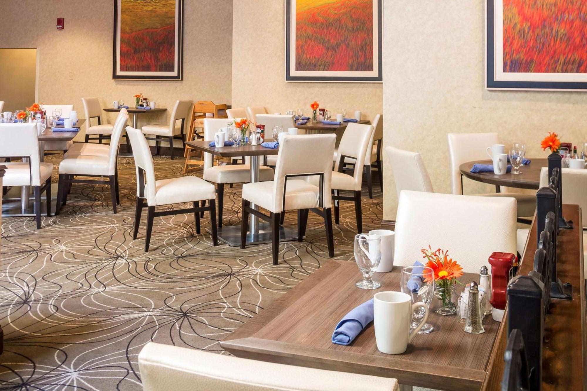 Doubletree By Hilton Boston-Milford Hotel Eksteriør billede