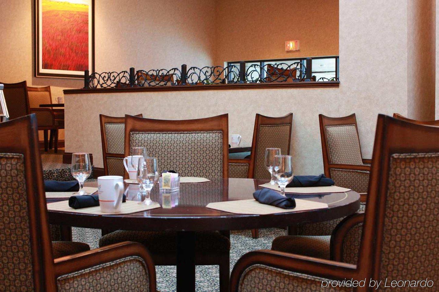 Doubletree By Hilton Boston-Milford Hotel Restaurant billede